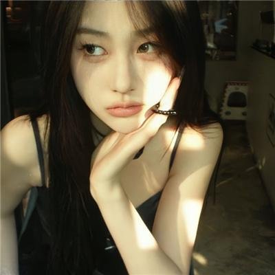 推手推车的男人